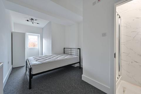 undefined, Whippendell Road, WD18, Watford, WD18