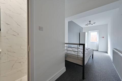 undefined, Whippendell Road, WD18, Watford, WD18