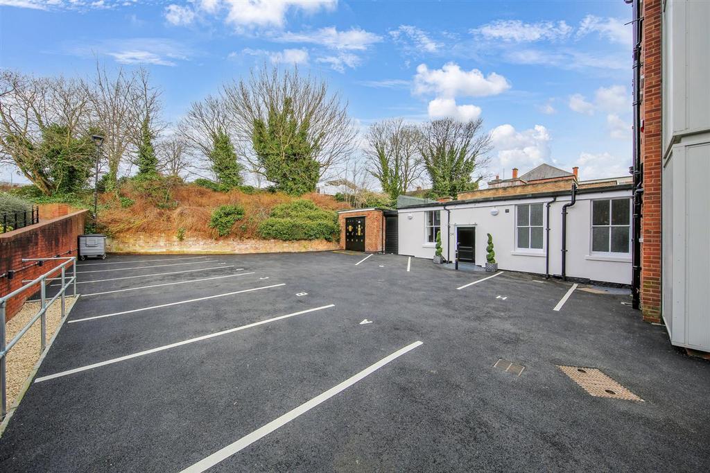 Communal car park