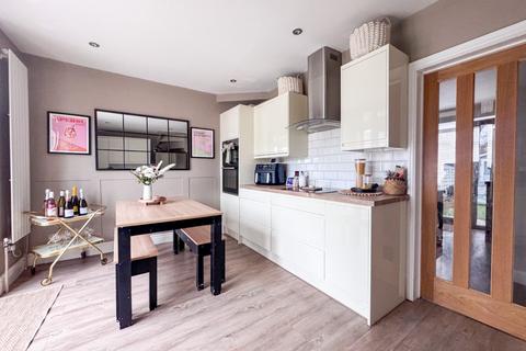 3 bedroom terraced house for sale, Pretoria Road, Patchway, Bristol, BS34