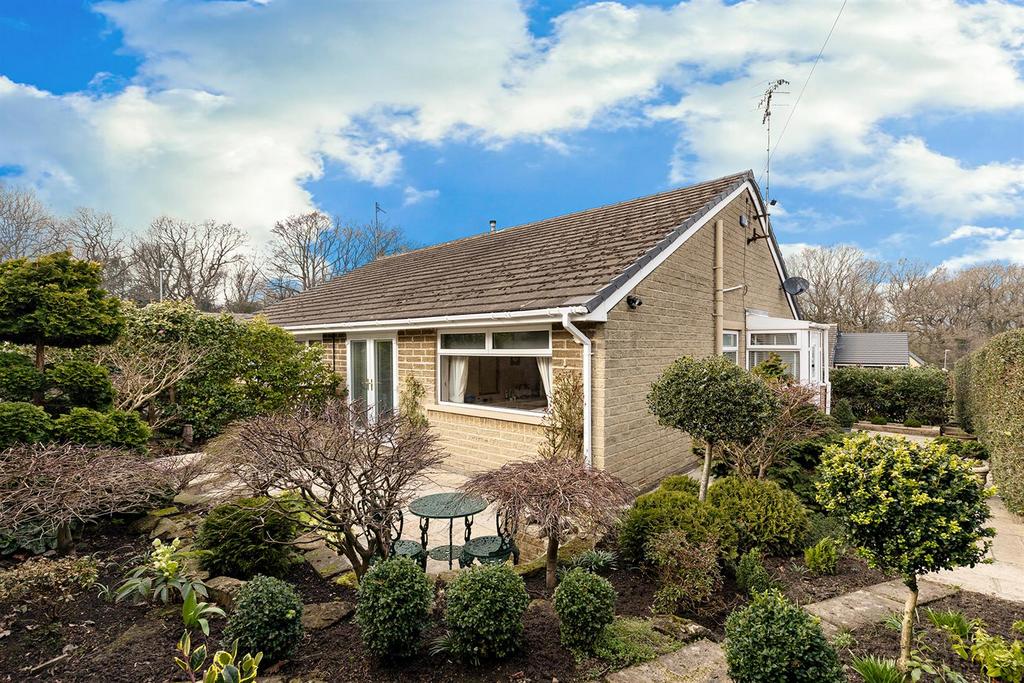 Bramleys Estate Agents - Poplar Avenue - Thongsbri
