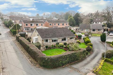 undefined, Poplar Avenue, Thongsbridge, Holmfirth