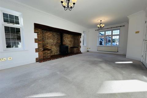 undefined, 3 Hollycroft Gardens, Tettenhall
