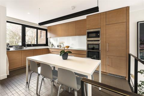 3 bedroom end of terrace house for sale, Kensington Place, London, W8