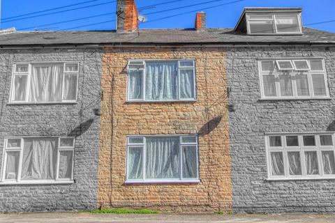 3 bedroom terraced house for sale, Portland Street, Worksop S80