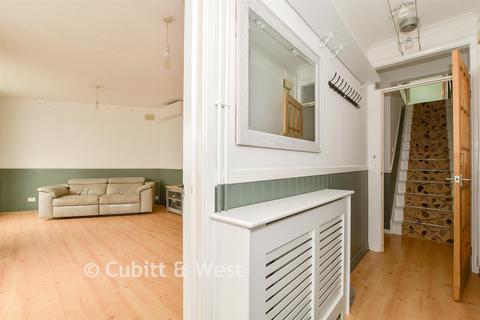 undefined, New Street, Crawley RH10
