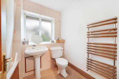 1 bedroom flat to rent, Abercorn Place, St Johns Wood, London, NW8