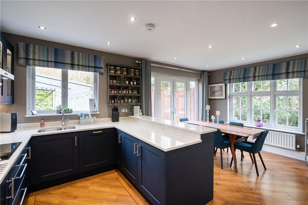 Kitchen / Diner
