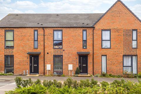undefined, Arnold Place, Crawley RH10