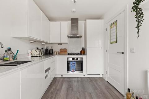 undefined, Arnold Place, Crawley RH10