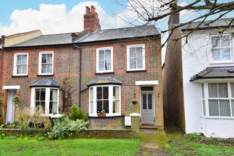 undefined, High Street, Abbots Langley, WD5