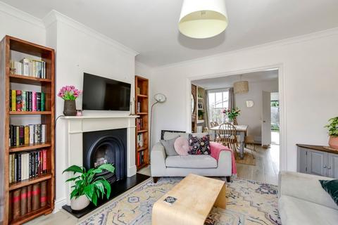 undefined, High Street, Abbots Langley, WD5