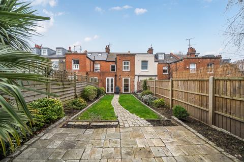 2 bedroom terraced house for sale, Woodfield Crescent, London