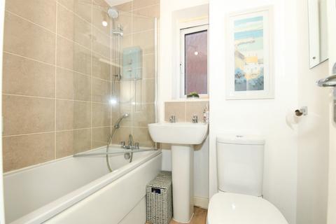3 bedroom end of terrace house for sale, Bedstone Way, Farcet, Peterborough