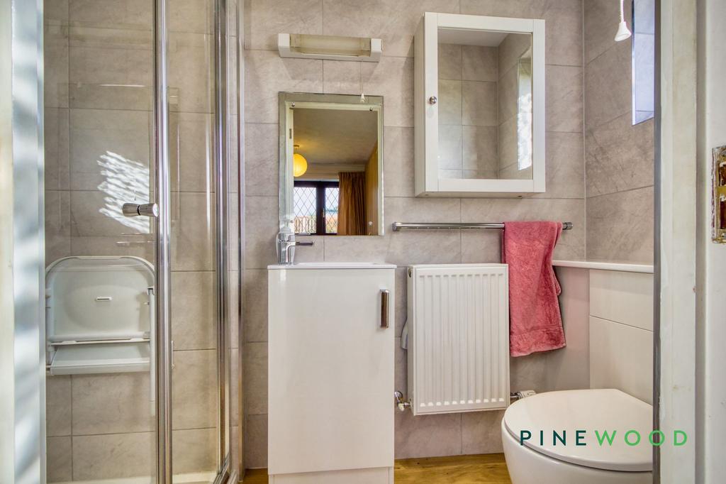 Ensuite