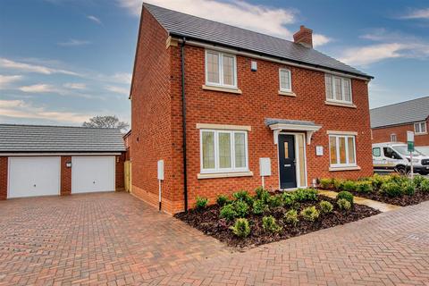 Whinfell Road, Chesterfield S41