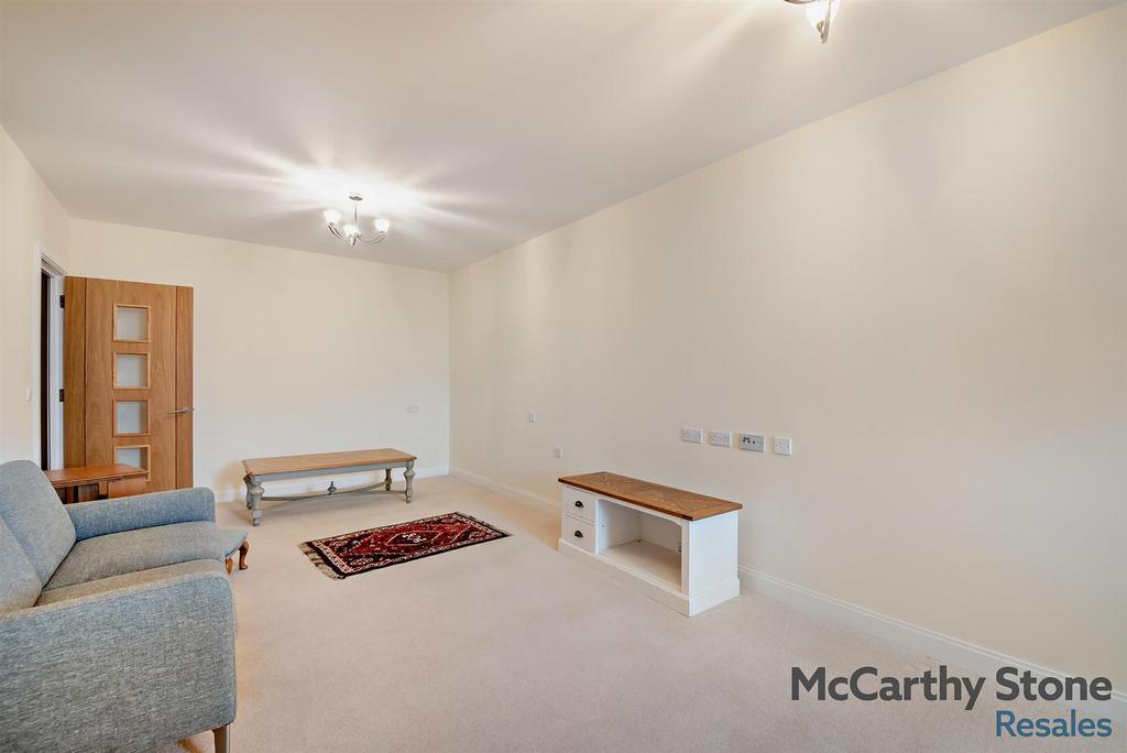 8670985-interior11-800.jpg