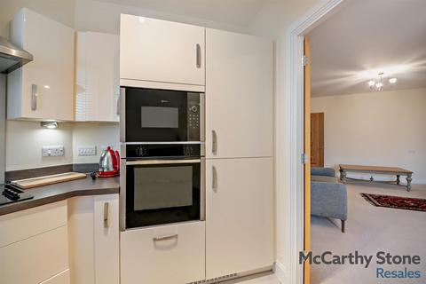 2 bedroom apartment for sale, Trinity Road, Chipping Norton, Oxfordshire, OX7 5AJ
