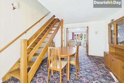 3 bedroom house for sale, Mount Avenue, Stone ST15