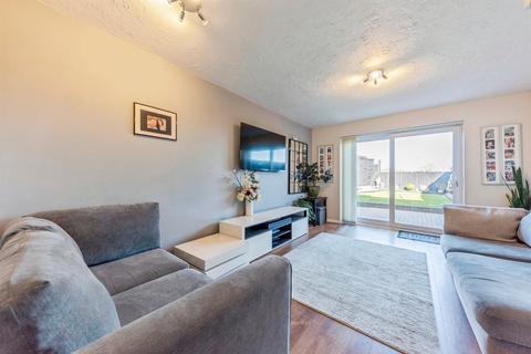 undefined, Applewood Drive, Gonerby Hill Foot, Grantham