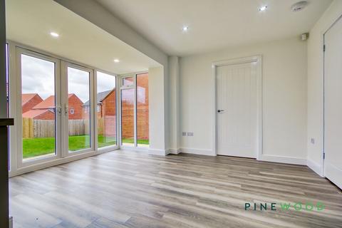 4 bedroom detached house for sale, Whinfell Road, Chesterfield S41