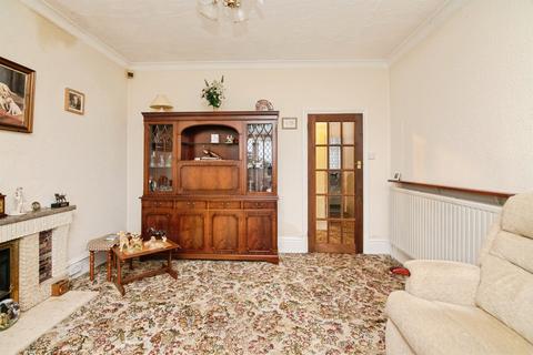 2 bedroom detached bungalow for sale, Knottsall Lane, Oldbury
