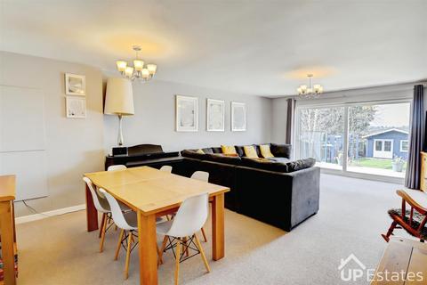 undefined, High Tor West, Earl Shilton, Leicester