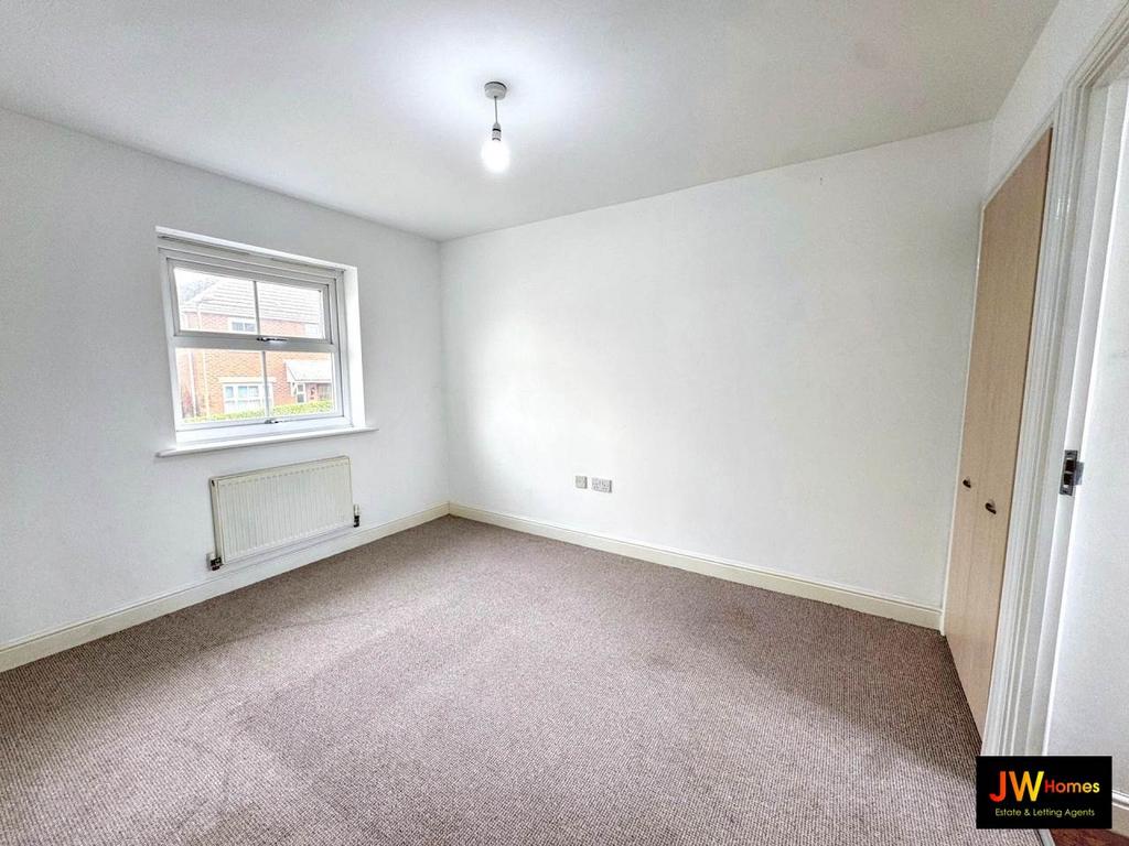 Bedroom 1 (24)