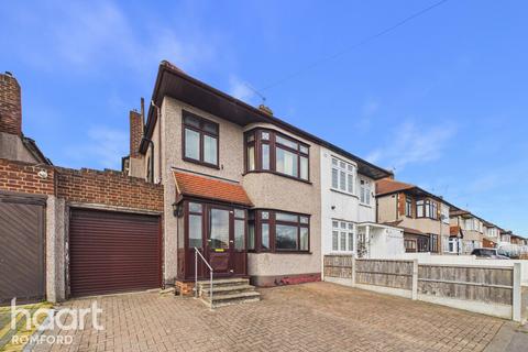 undefined, Eastern Avenue East, Romford, RM1 4SH