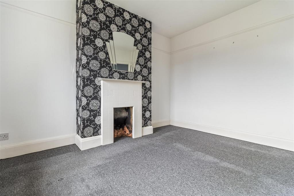 10 Guildford Road-002.JPG