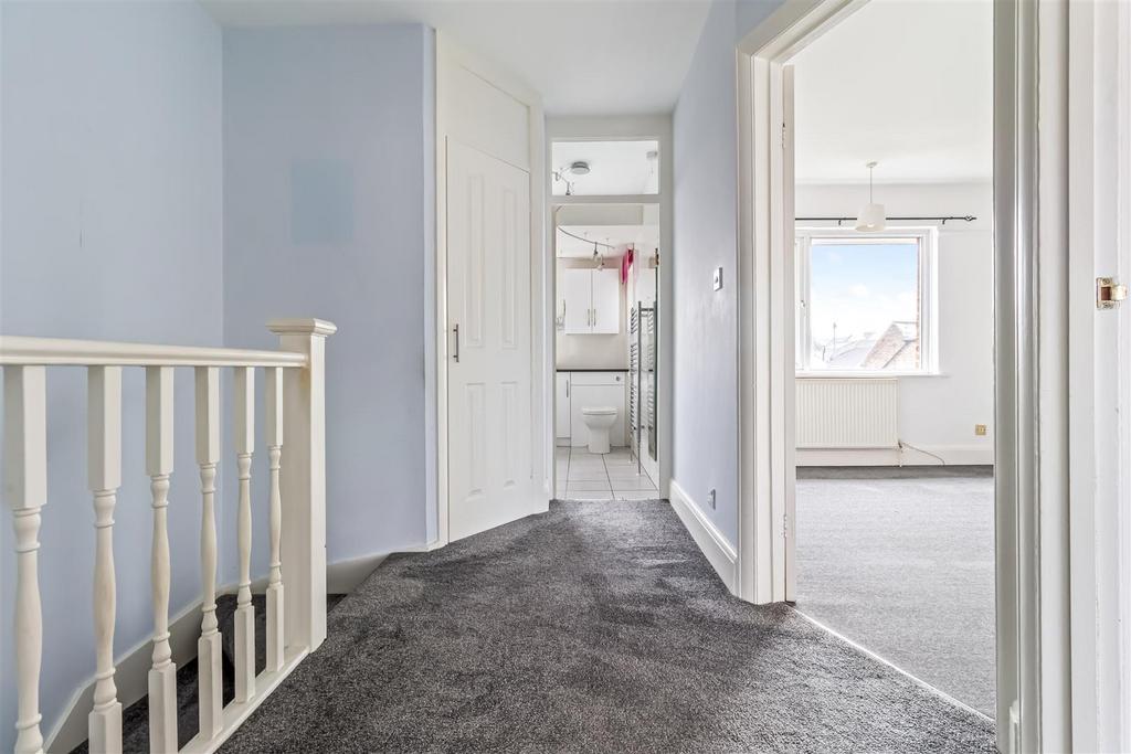 10 Guildford Road-006.JPG
