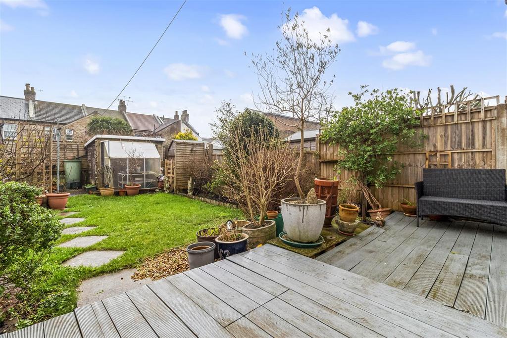 10 Guildford Road-016.JPG