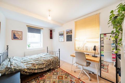 undefined, Haggerston Road, London E8