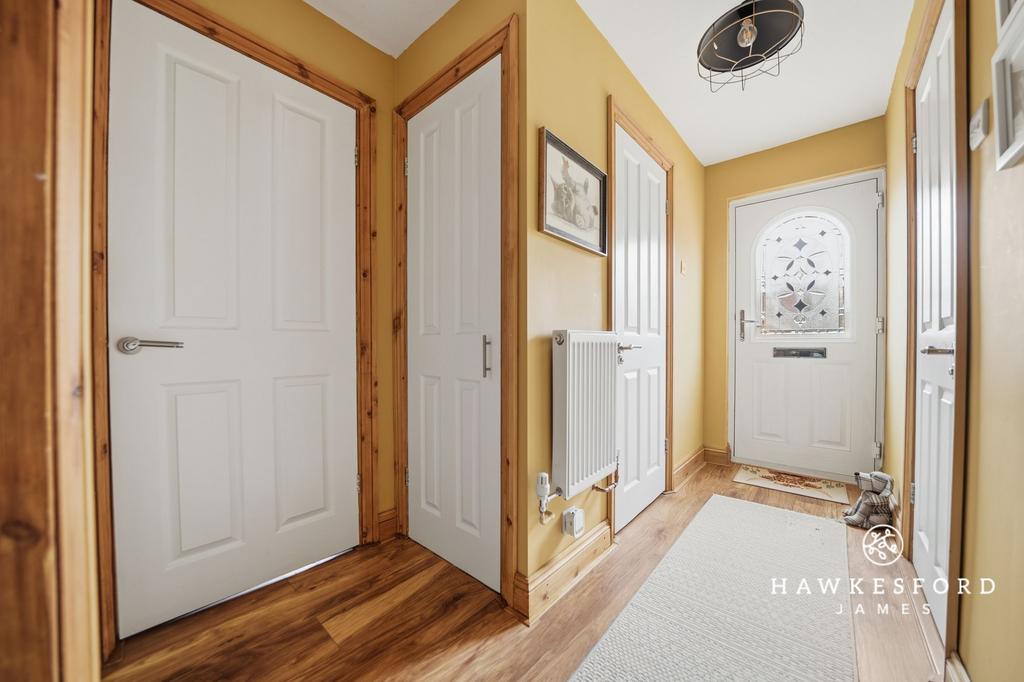 Gayhurst Drive, Sittingbourne - Entrance hall