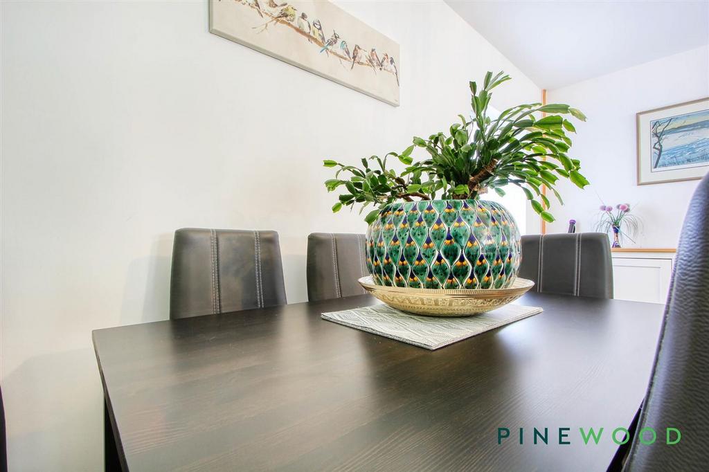 Dining area (annexe)