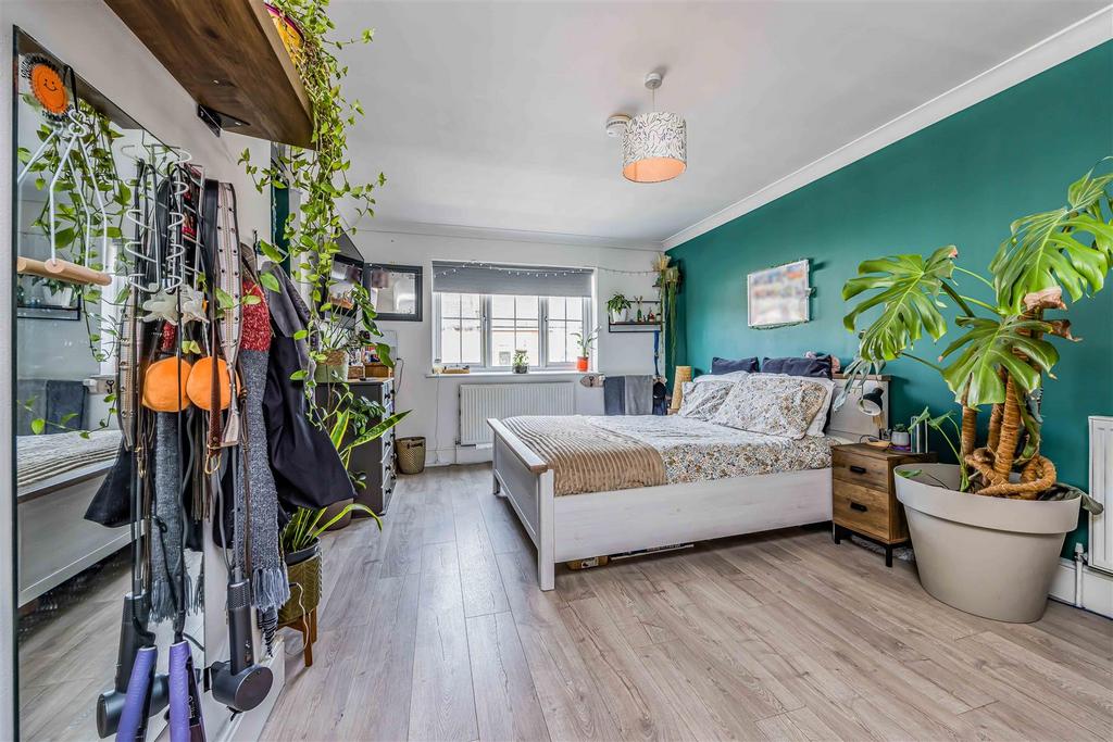 Flat 9, 48-50, Elm Grove, Southsea-Small-Portico Ma