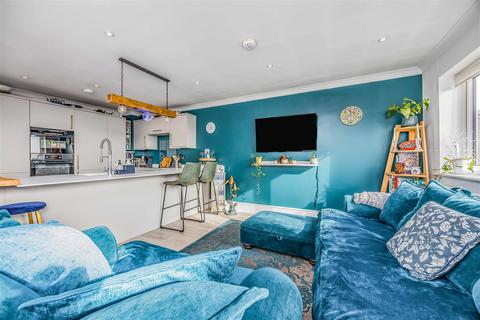 3 bedroom apartment for sale, Elm Grove, Portsmouth PO5