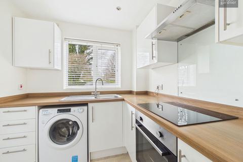 2 bedroom apartment for sale, Vine Tree Court, St. Peters Close, Mill End, Rickmansworth, WD3 8QY