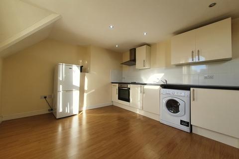 undefined, Piercefield Place F5, Adamsdown, Cardiff, CF24