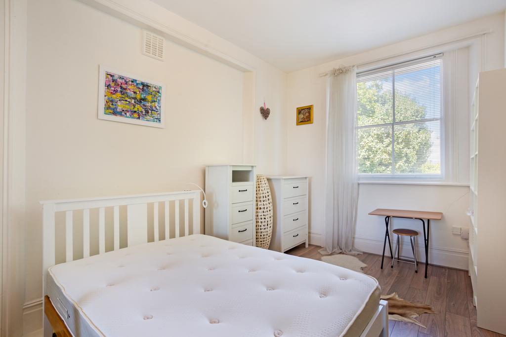 Bed 1