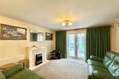 2 bedroom terraced house for sale, Wepham Close, Hayes