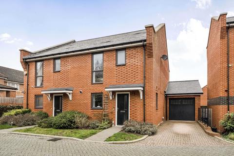 3 bedroom semi-detached house for sale, Nightingale Way, Reading RG30