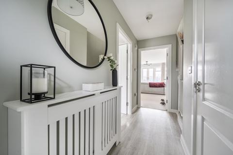3 bedroom semi-detached house for sale, Nightingale Way, Reading RG30