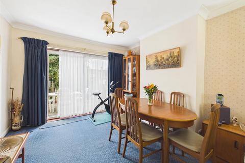 3 bedroom semi-detached house for sale, Wood Rise, Pinner HA5