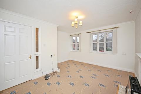 2 bedroom flat for sale, Saffron Meadow, Stratford-Upon-Avon