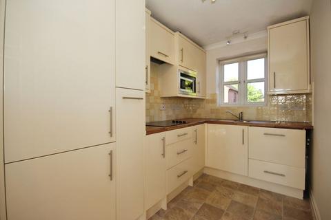 2 bedroom flat for sale, Saffron Meadow, Stratford-Upon-Avon