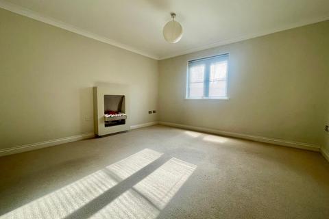 2 bedroom ground floor flat for sale, Windrush Quay, Witney