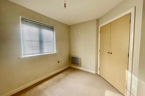 2 bedroom ground floor flat for sale, Windrush Quay, Witney