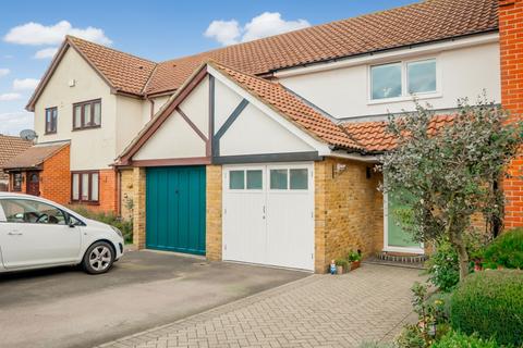 2 bedroom terraced house for sale, Boxford Close, Rayleigh SS6