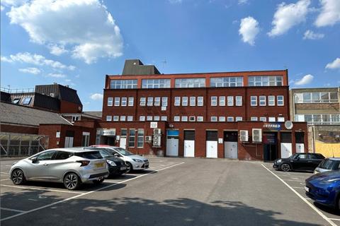 undefined, Victoria Road, Farnborough, Hampshire, GU14